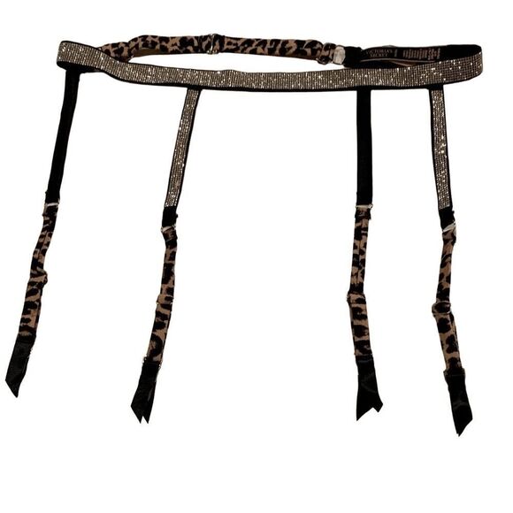 Victoria’s Secret VERY SEXY Shine Strap Garter Belt size M/L - Picture 4 of 4